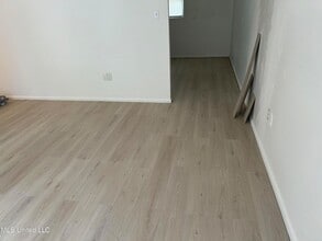 2534 Cypress Ave, Unit 103 in Gulfport, MS - Building Photo - Building Photo