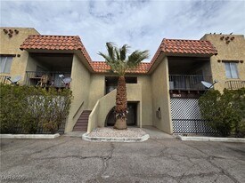 5340 Retablo Ave in Las Vegas, NV - Building Photo