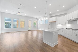617 Bernese Pass in Austin, TX - Building Photo - Building Photo