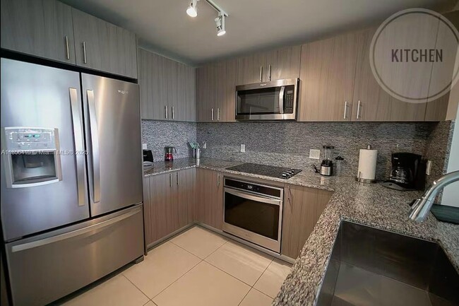 5350 NW 84th Ave, Unit 1209 in Doral, FL - Building Photo - Building Photo