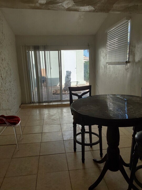 250 S Atlantic Ave, Unit Peter in Cocoa Beach, FL - Building Photo