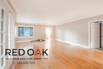 220 Mira Mar Ave in Long Beach, CA - Building Photo - Building Photo