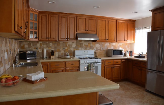 22445 Dolorosa St in Los Angeles, CA - Building Photo - Building Photo