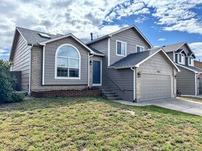 7925 Chancellor Dr in Colorado Springs, CO - Building Photo - Building Photo