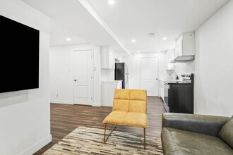 697 De Chinon Rue in Repentigny, QC - Building Photo - Building Photo