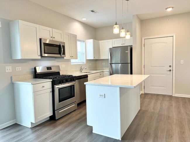 property at 853 E Main St