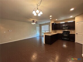 1137 Brown Rock Dr in New Braunfels, TX - Building Photo - Building Photo