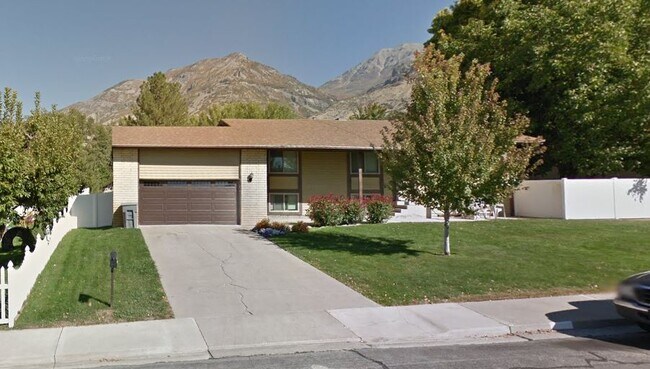 property at 1093 E 30 S