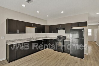 6028 Carolines Ct in Jacksonville, FL - Building Photo - Building Photo