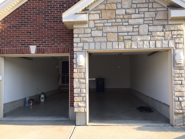 5022 Dayflower Dr in Tipp City, OH - Building Photo - Building Photo