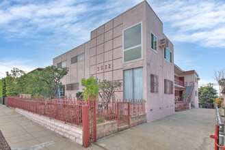 3522 Bellevue Ave in Los Angeles, CA - Building Photo - Primary Photo