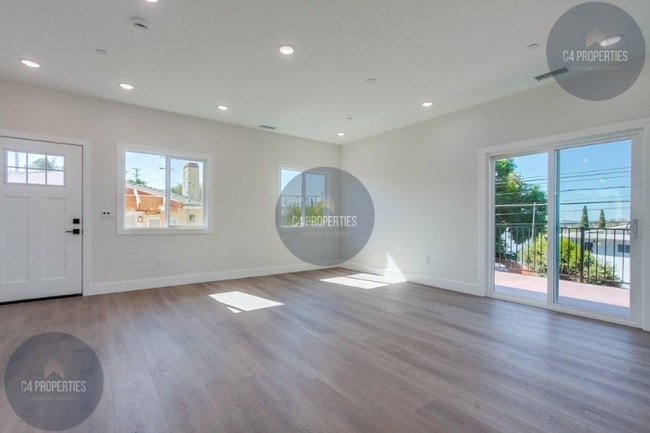 315 Lado De Loma Dr in Vista, CA - Building Photo - Building Photo