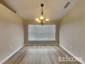 29250 Yarrow Dr in Zephyrhills, FL - Building Photo - Building Photo