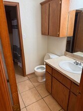 1909 E Ave in Lawton, OK - Building Photo - Building Photo