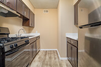 Robinson Manor Apartments in Universal City, TX - Building Photo - Building Photo