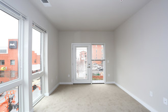 3610 Dillon Apartments in Baltimore, MD - Building Photo - Interior Photo