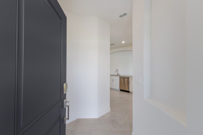 15520 Sunny Day Dr in Bradenton, FL - Building Photo - Building Photo