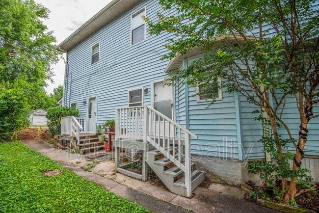 property at 1705 Washington Ave