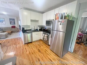 39 Bradley St in Somerville, MA - Building Photo - Building Photo