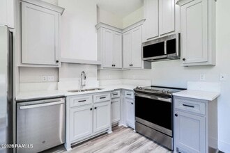 110 S Jefferson St in Broussard, LA - Building Photo - Building Photo