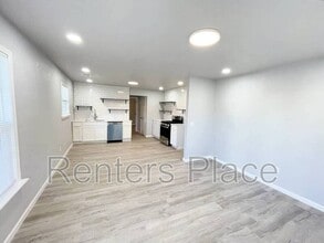 201 S Jamestown Ave in Tulsa, OK - Building Photo - Building Photo