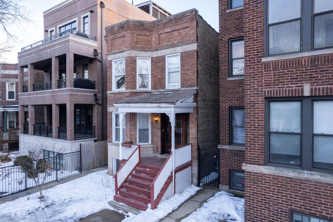 1453 W Foster Ave in Chicago, IL - Building Photo