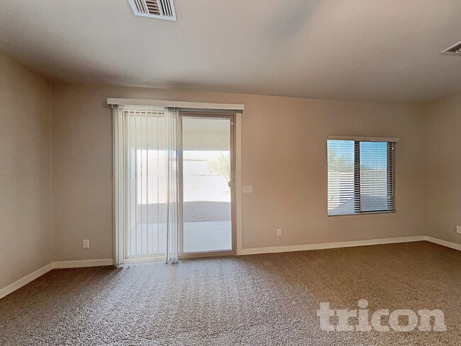 42246 W Balsa Dr in Maricopa, AZ - Building Photo - Building Photo