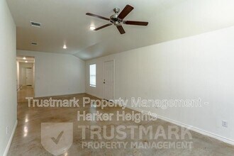 2328 Duntov Dr in Temple, TX - Building Photo - Building Photo