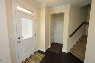 446 Methven Grove Dr in Cary, NC - Foto de edificio - Building Photo