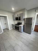 426 Benham Ave in Bridgeport, CT - Building Photo - Building Photo