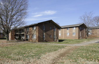 Stonewall I in Knoxville, TN - Building Photo - Building Photo