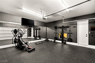 4039 Villa Rafael Dr in Las Vegas, NV - Foto de edificio - Building Photo