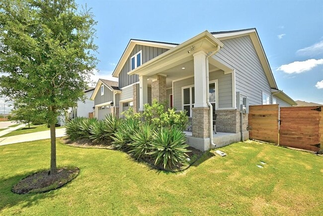 7905 Yokohama Terrace in Austin, TX - Building Photo - Building Photo