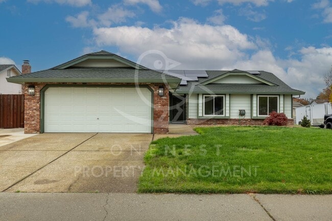 1800 Meadow Ln in Lincoln, CA - Building Photo - Building Photo