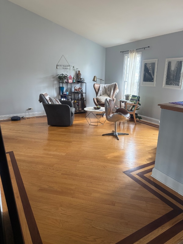 725 Buffalo Cir in Carol Stream, IL - Foto de edificio - Building Photo