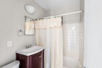 201 N Himes Ave in Tampa, FL - Building Photo - Building Photo