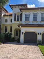 15780 Portofino Springs Blvd in Ft. Myers, FL - Building Photo