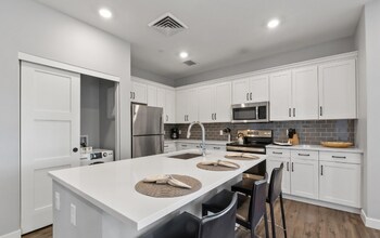 475 N 9th St in Phoenix, AZ - Building Photo - Building Photo