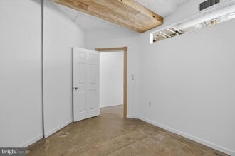 2512 E Lehigh Ave in Philadelphia, PA - Building Photo - Building Photo