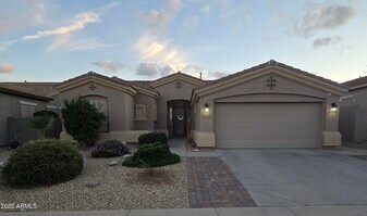 17591 W Dahlia Dr in Surprise, AZ - Building Photo