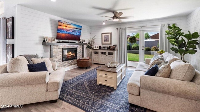 4304 E Milton Dr in Cave Creek, AZ - Building Photo - Building Photo