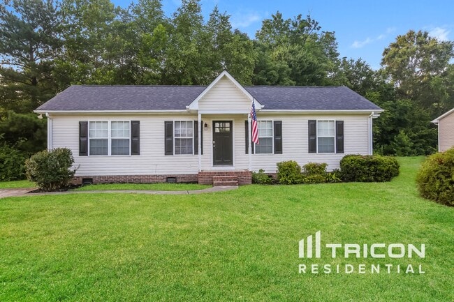 property at 1657 Lemming Dr SE