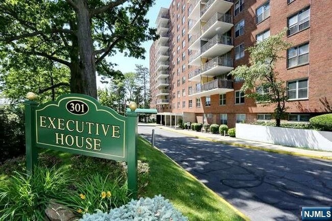 property at 301 Beech St