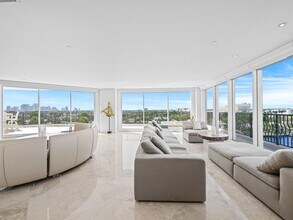 615 Bayshore Dr, Unit 701 in Fort Lauderdale, FL - Building Photo - Building Photo