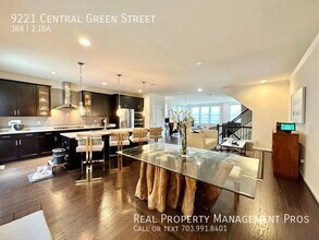 9221 Central Green St in Lorton, VA - Building Photo - Building Photo