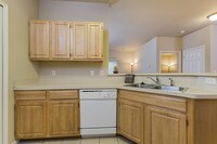 Town Commons Apartments photo'