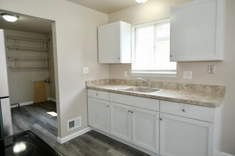 20341 Rosedale St in St. Clair Shores, MI - Building Photo - Building Photo
