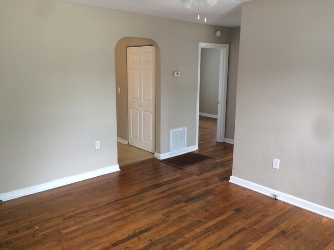 200 S Poplar St in Richmond, KY - Building Photo - Building Photo