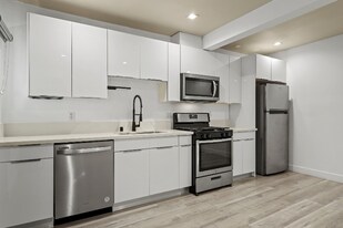 1139 Bellevue Ave in Los Angeles, CA - Building Photo