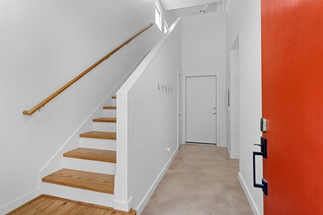 property at 5105 Lillian St